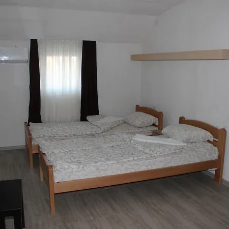 Vertigo Bed & Breakfast Belgrade