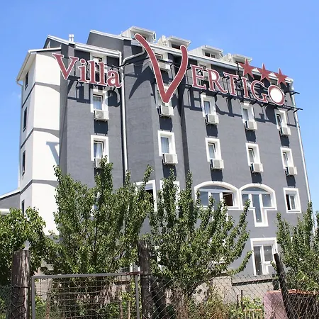 Vertigo Bed & Breakfast 3*